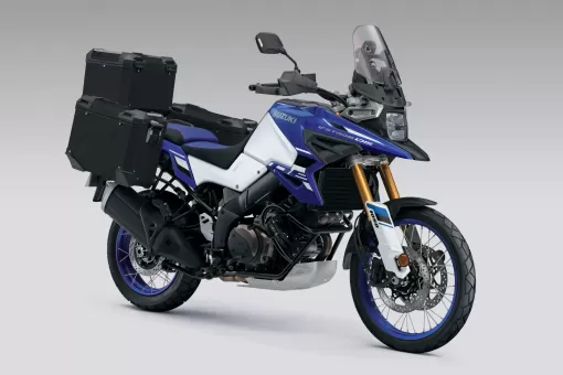 v-strom-1050de-tour-whtblue-r34-blk-2.jpg