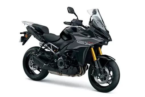 gsx-s1000gx-m4-yvb-diagonal-1024x683.jpg